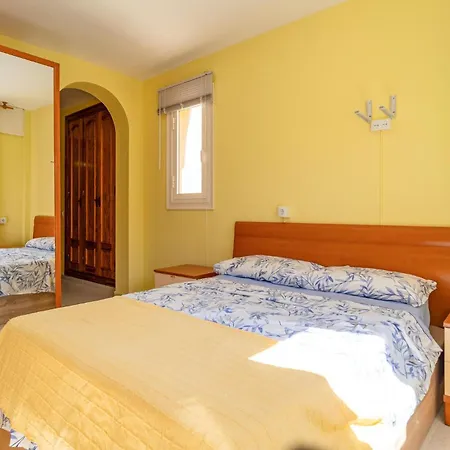 1 Bedroom In Roquetas de Mar